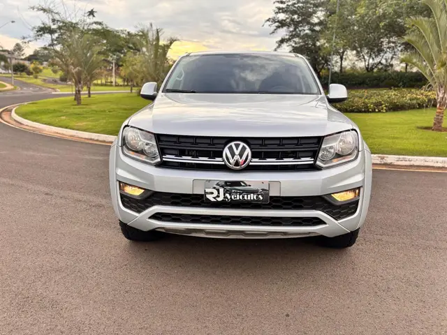 Carro Volkswagen Amarok 2019 2.0 CD 4x4 Comfortline (Aut)