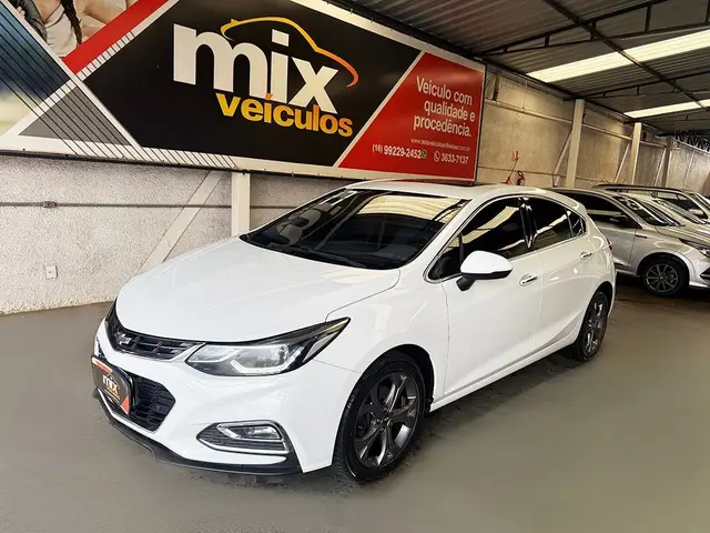 Carro Chevrolet Cruze Sport6 2017 LTZ 1.4 16V Ecotec (Aut) (Flex)
