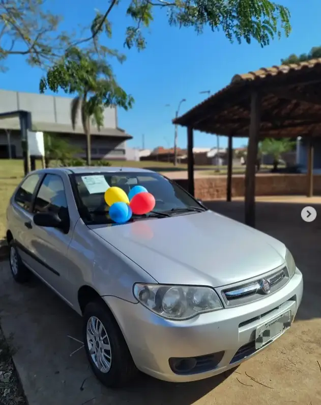 Carro Fiat Palio 2011 Fire 1.0 8V (Flex) 2p