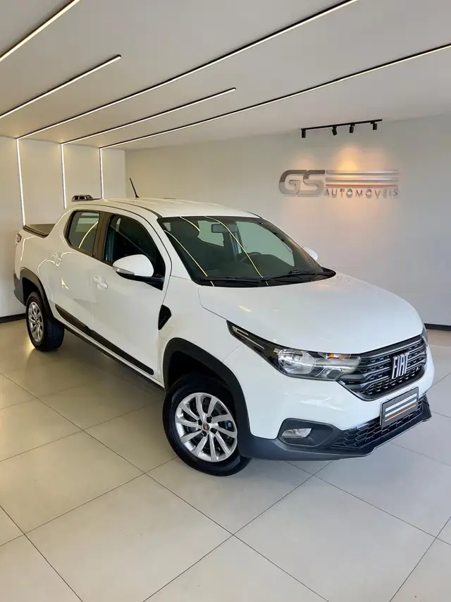 Carro Fiat Strada 2023 Freedom 1.3 CD (Flex)