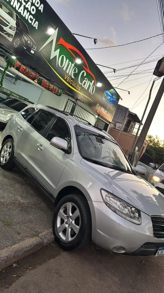 Carro Hyundai Santa Fe 2010 GLS 2.7 V6 4x4 (7 lug)