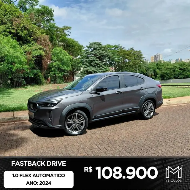 Carro Fiat Fastback 2024 Turbo 200