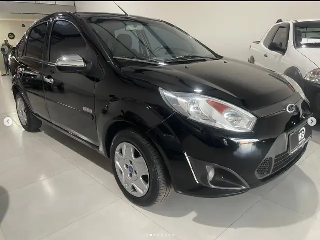 Carro Ford Fiesta Sedan 2011 1.6 (Flex)