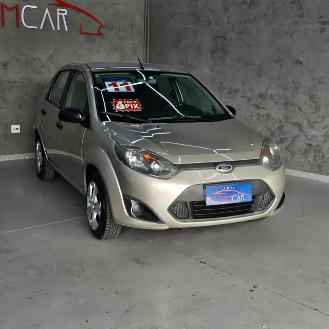 Carro Ford Fiesta Sedan 2011 1.0 (Flex)