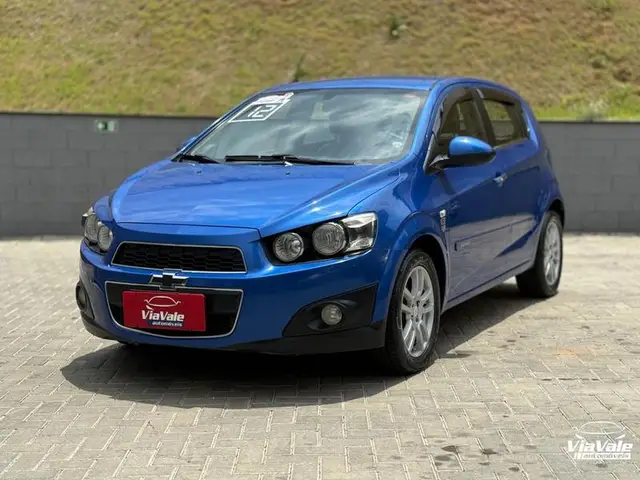 Carro Chevrolet Sonic 2012 Hatch LTZ (Aut)