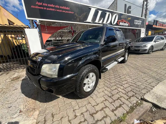 Carro Chevrolet S10 Cabine Dupla 2011 S10 Executive 4x2 2.4 (Flex) (Cab Dupla)