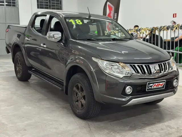Carro Mitsubishi L200 Triton Sport 2018 Sport 2.4 DID-H HPE Top 4WD (Aut)