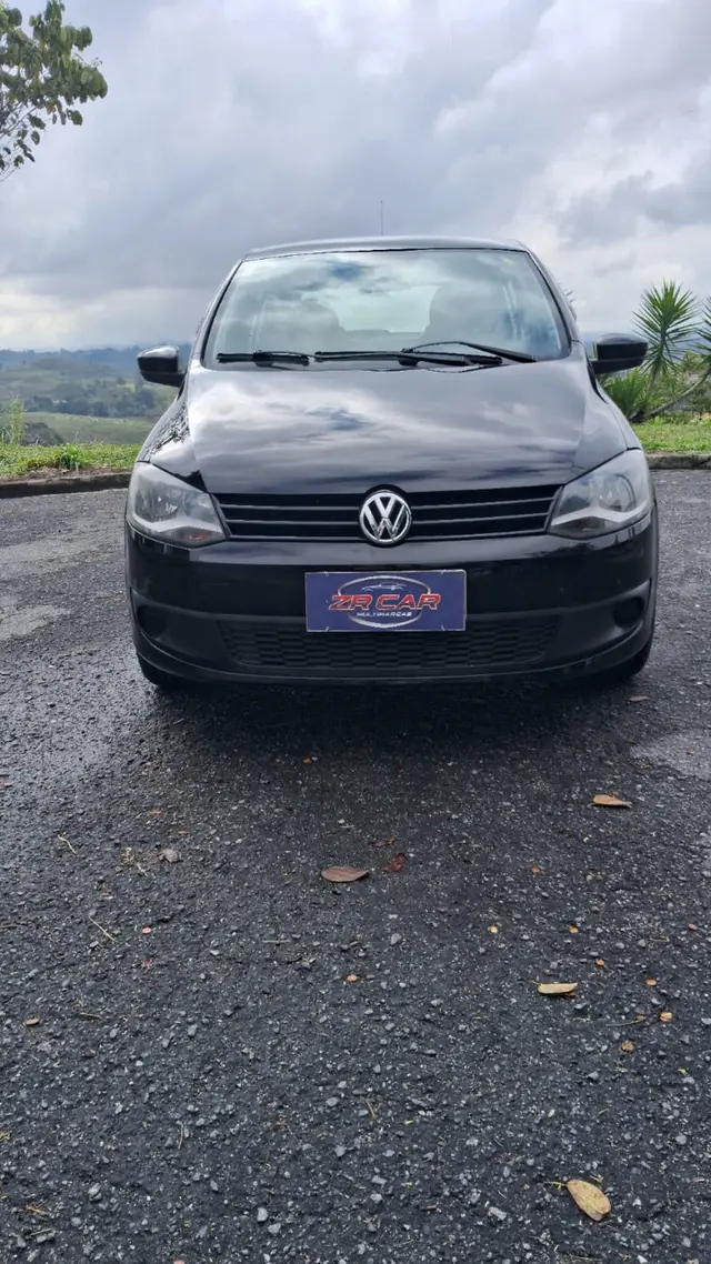 Carro Volkswagen Fox 2011 1.0 8V (Flex) 2p