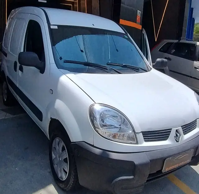 Carro Renault Kangoo Express 2010 1.6 16V Hi-Flex