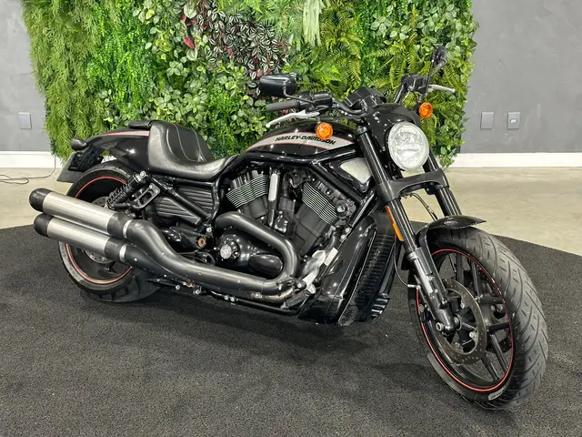 Moto Harley-Davidson V Rod Custom 2014 V Rod Muscle