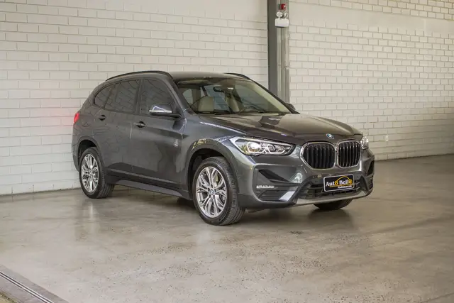 Carro BMW X1 2022 sDrive20i 2.0 Turbo (Aut.)