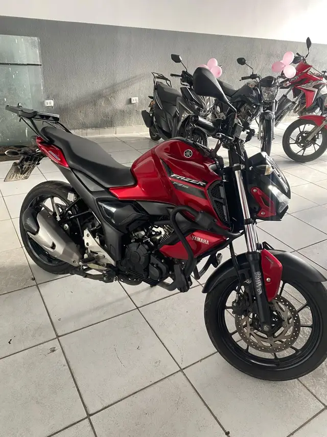Moto Yamaha Fazer FZ15 2024 ABS