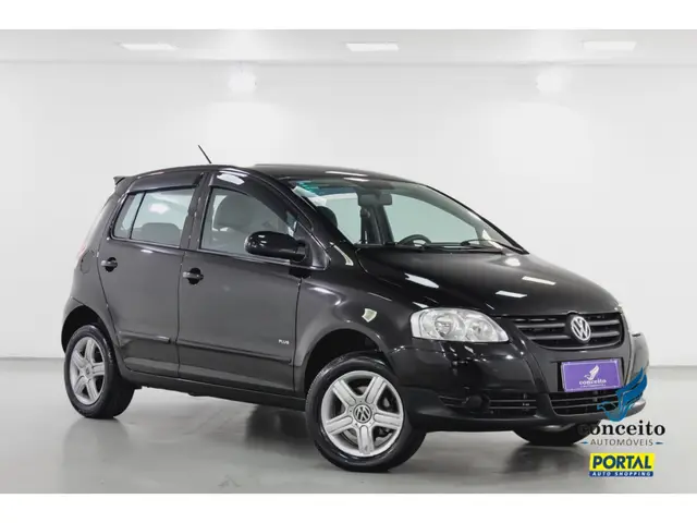 Carro Volkswagen Fox 2010 1.6 8V (Flex)