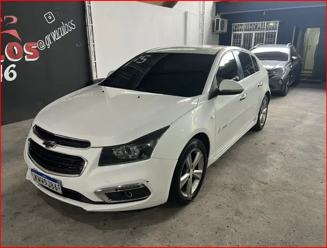 Carro Chevrolet Cruze Sport6 2015 LT 1.8 16V Ecotec (Flex)