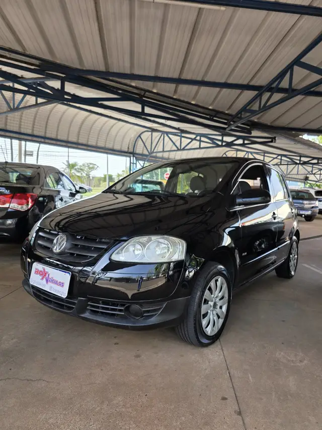 Carro Volkswagen Fox 2009 Plus 1.6 8V (Flex)