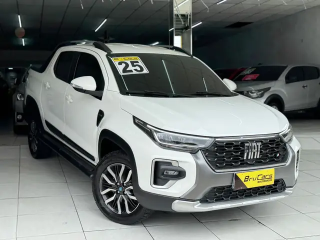 Carro Fiat Strada 2025 Ranch 1.0 Flex Turbo CD Aut.