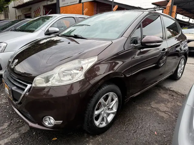 Carro Peugeot 208 2014 Active 1.5 8V (Flex)