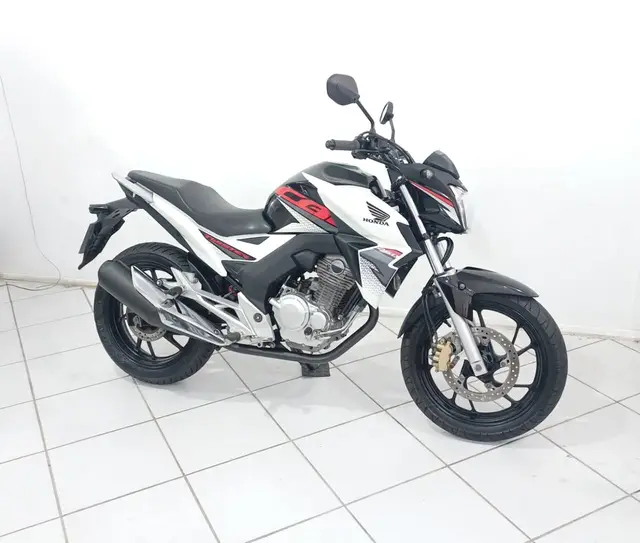 Moto Honda CB 250F Twister 2019 Standard