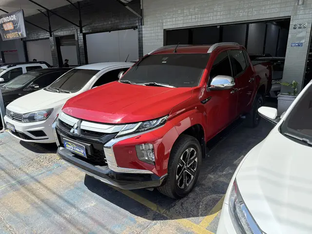 Carro Mitsubishi L200 Triton Sport 2023 HPE-S 2.4