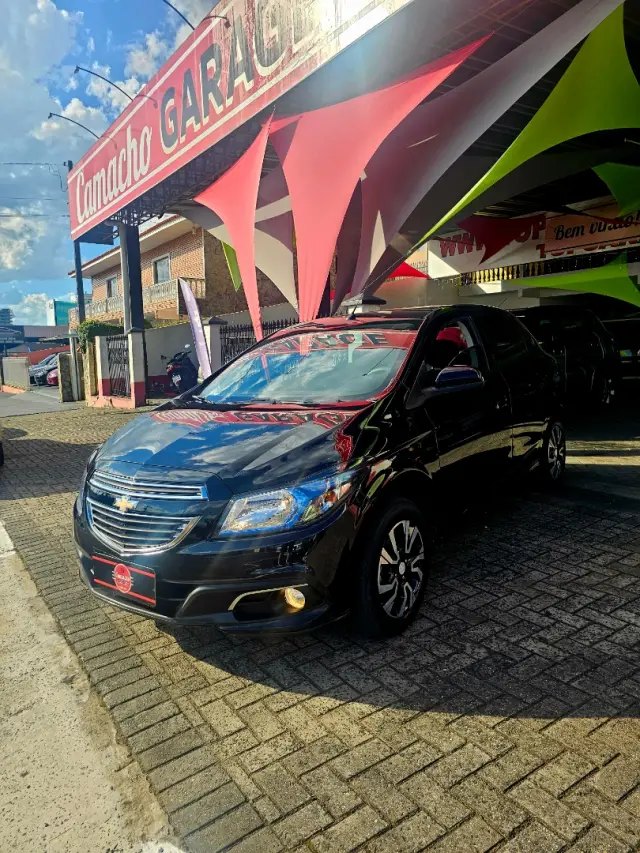 Carro Chevrolet Onix 2015 1.4 LT SPE/4