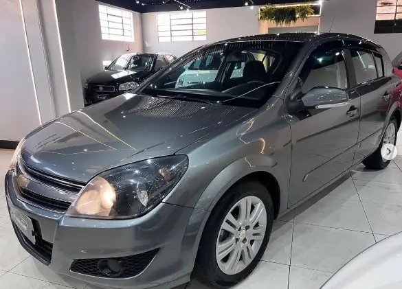 Carro Chevrolet Vectra GT 2011 2.0 8V (Flex)