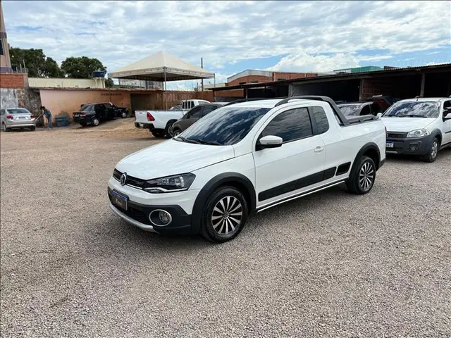 Carro Volkswagen Saveiro 2014 Cross 1.6 (Flex) (cab. estendida)