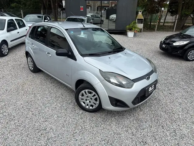 Carro Ford Fiesta Hatch 2014 SE 1.0 RoCam (Flex)