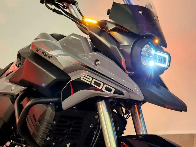 Moto Shineray Storm 200 2025 EFI