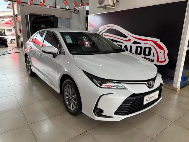Carro Toyota Corolla 2025 GLi 2.0 Flex