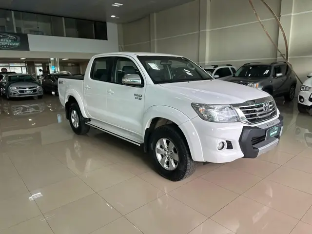 Carro Toyota Hilux Cabine Dupla 2015 Hilux 2.7 SRV CD 4x4 (Flex) (Aut)