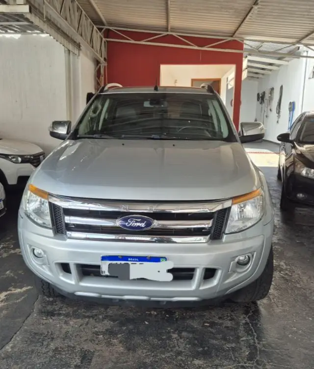 Carro Ford Ranger Cabine Dupla 2014 Ranger TROPIVAN 3.2 20V 4X4 TB Diesel