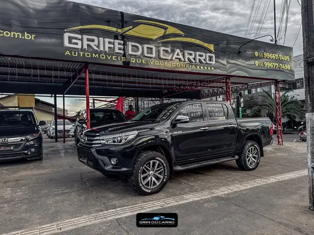 Carro Toyota Hilux Cabine Dupla 2017 Hilux 2.8 TDI SRX CD 4x4 (Aut)