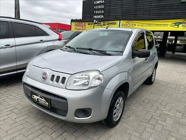 Carro Fiat Uno 2014 Vivace 1.0 8V (Flex) 4p