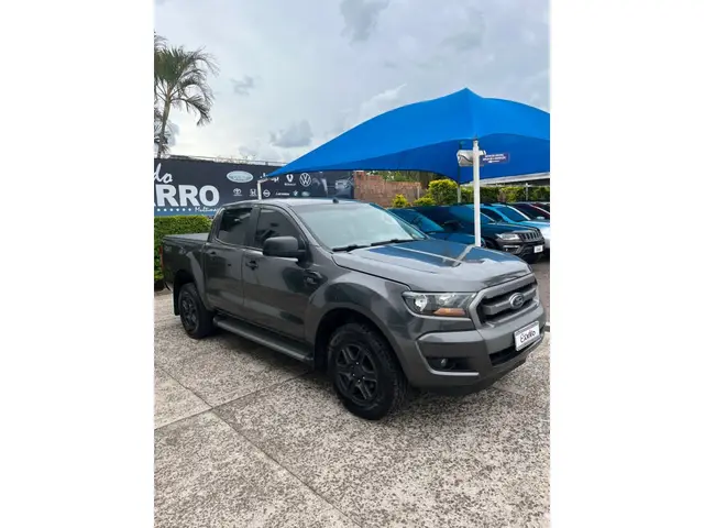 Carro Ford Ranger Cabine Dupla 2017 Ranger XLS 2.2 4x4 CD Diesel (Mec.)