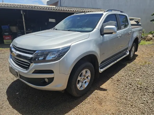Carro Chevrolet S10 Cabine Dupla 2019 S10 2.5 ECOTEC SIDI LT 4x2 (Cabine Dupla) (Aut)