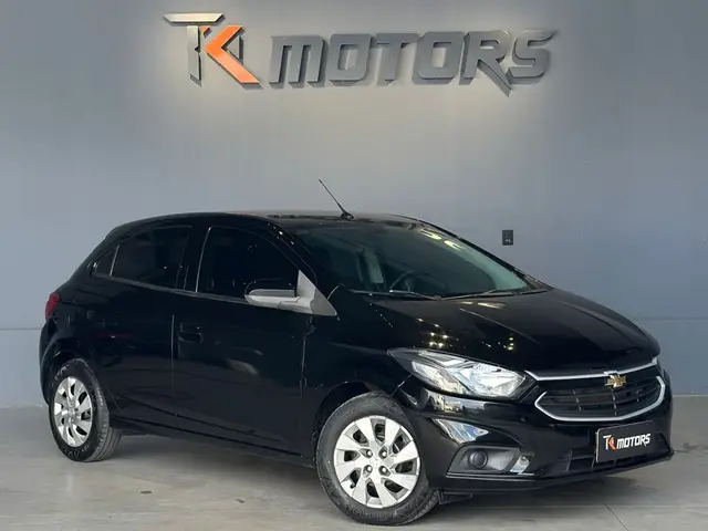 Carro Chevrolet Onix 2018 1.4 Advantage SPE/4 (Aut)