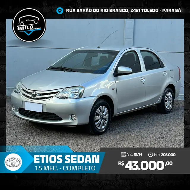 Carro Toyota Etios Sedan 2014 X 1.5 (Flex)