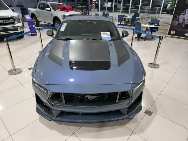Carro Ford Mustang 2025 Dark Horse 5.0 AT