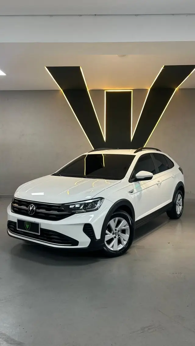 Carro Volkswagen Nivus 2023 Comfortline 200 TSI