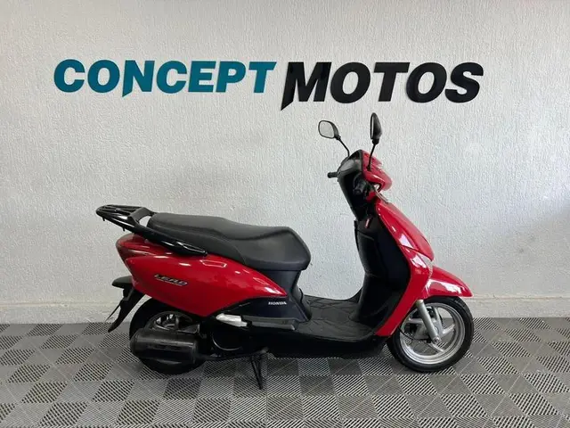 Moto Honda LEAD 2011 110