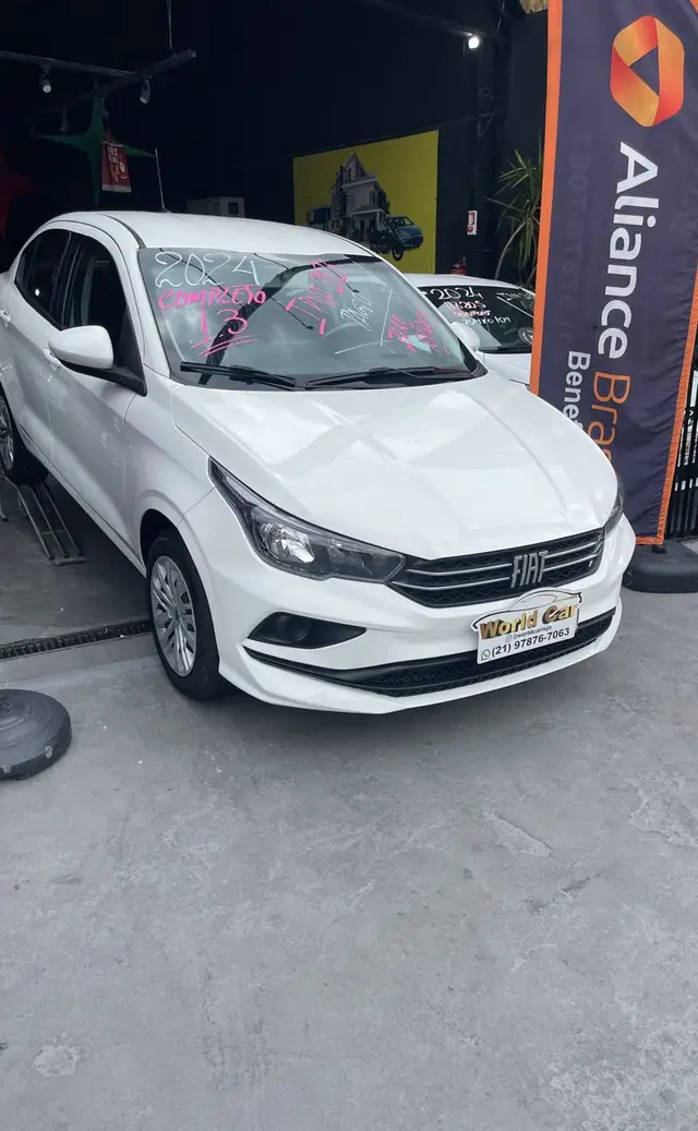 Carro Fiat Cronos 2024 Drive 1.3