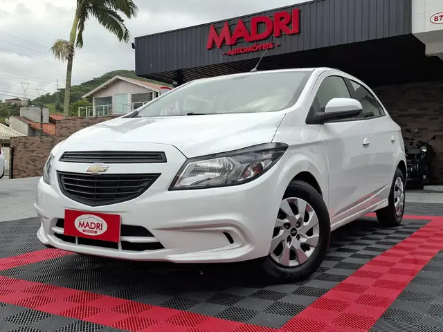 Carro Chevrolet Onix 2019 1.0 Joy SPE/4
