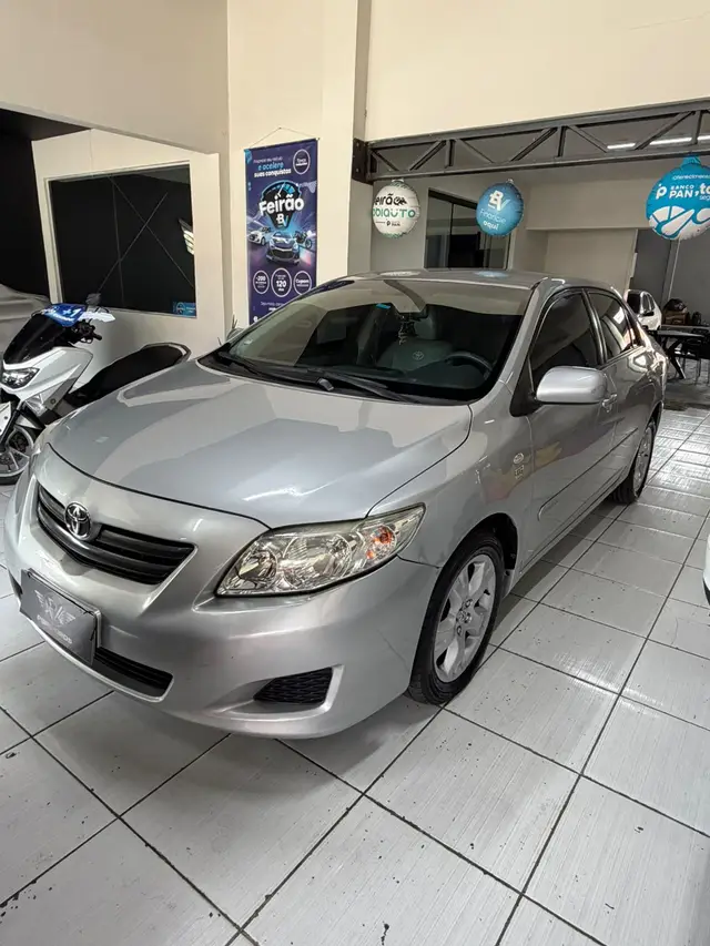 Carro Toyota Corolla 2011 Sedan GLi 1.8 16V (flex)