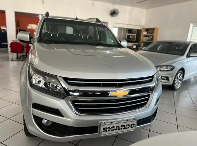 Carro Chevrolet S10 Cabine Dupla 2017 S10 2.8 CTDI LT 4WD (Cabine Dupla)