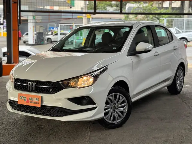 Carro Fiat Cronos 2023 Drive 1.3 (Flex) MT