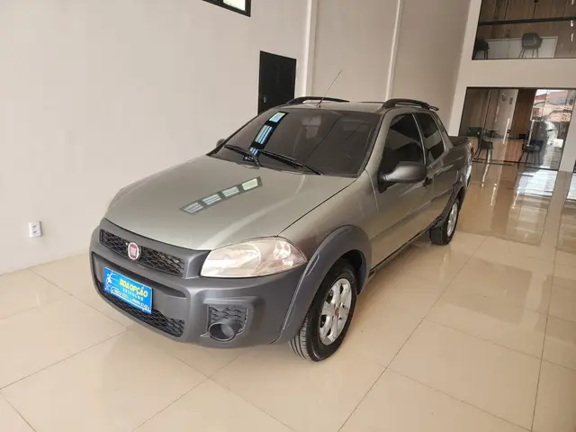 Carro Fiat Strada 2015 Working HARD 1.4 Fire Flex 8V CD