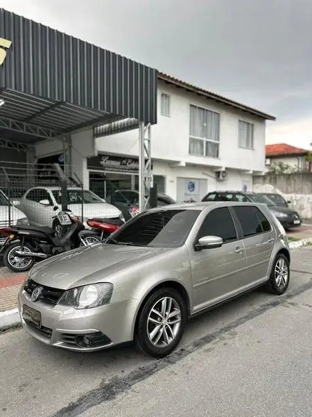 Carro Volkswagen Golf 2013 1.6 (Flex)