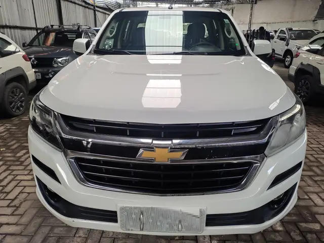 Carro Chevrolet S10 Cabine Dupla 2020 S10 2.5 ECOTEC SIDI Advantage 4x2 (Cabine Dupla)