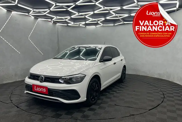Carro Volkswagen Polo 2025 Track 1.0 Flex 12V 5p