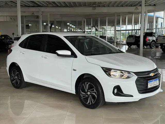 Carro Chevrolet Onix 2025 LT 1.0